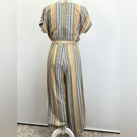 MYSTREE Yellow and Gray stripe wide leg crop Jumpsuit size L - Picture 8 of 14